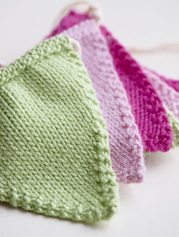 Knitted bunting pattern - goodtoknow