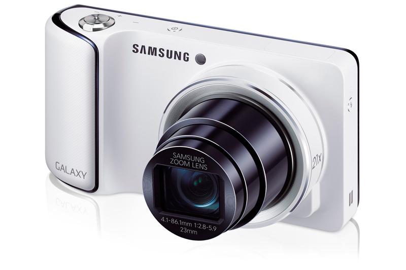 Samsung Galaxy Camera front angle view