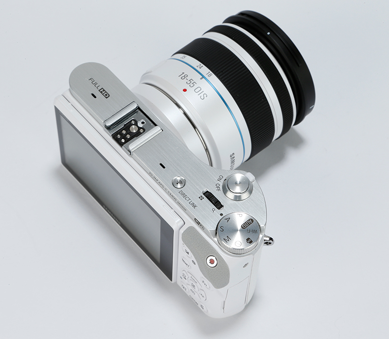 Samsung NX300 top view