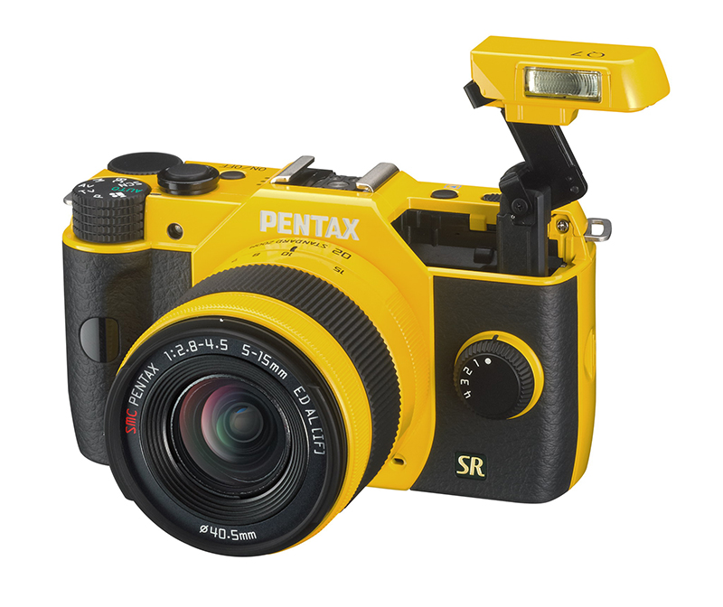 Pentax Q7 - Flash