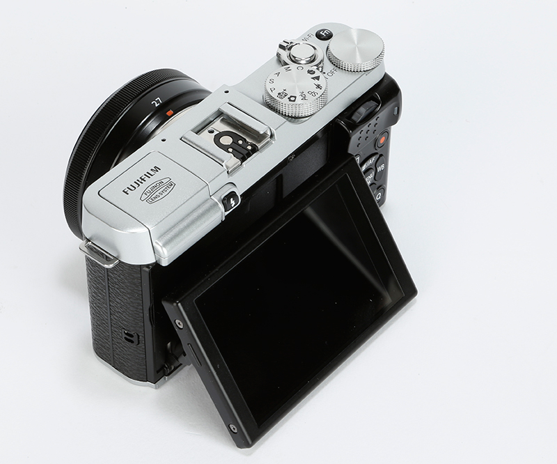 Fujifilm X-M1 touchscreen