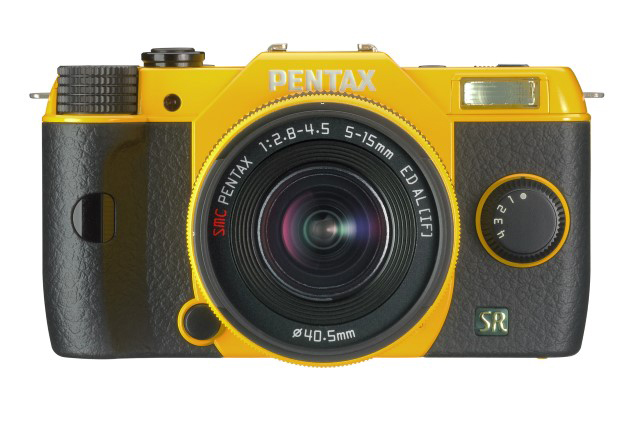 Pentax Q7 colour choice