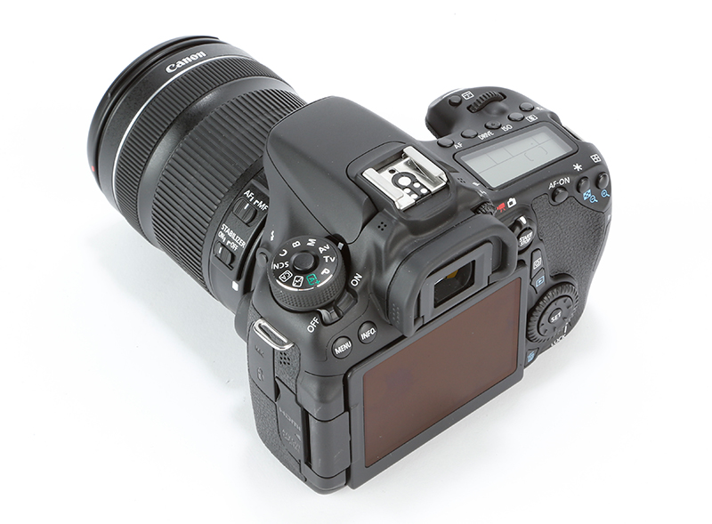 Canon EOS 70D screen angle