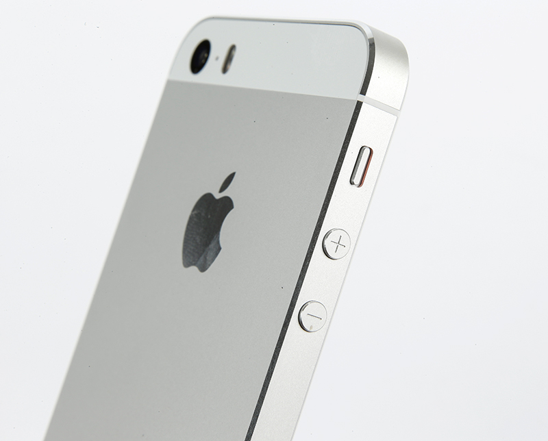 Apple iPhone 5s rear