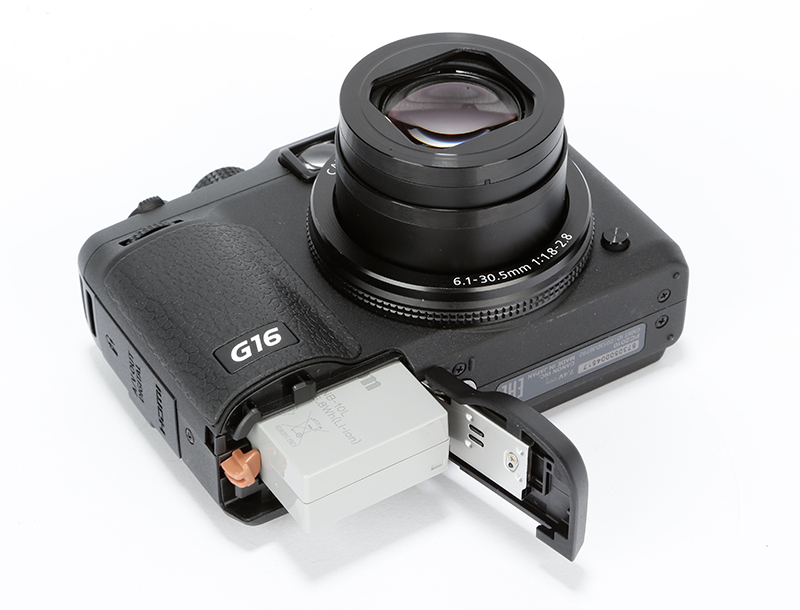 Canon G16 power hatch