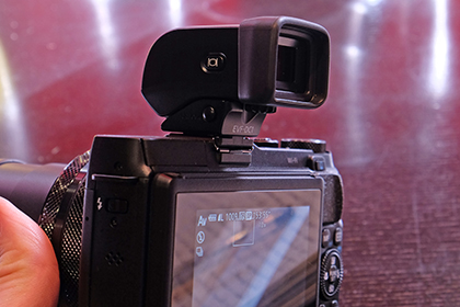Canon PowerShot G1 X Mark II handheld