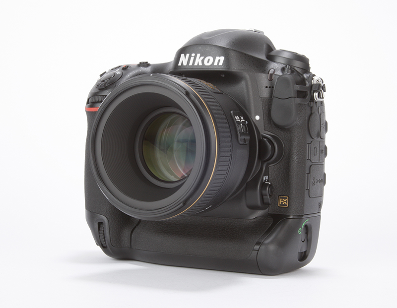 Nikon D4S