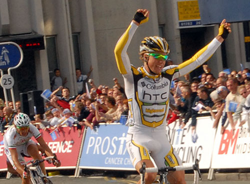 Photo: Boasson Hagen takes the stage - and with it the race lead - in Stoke-on-Trent. 